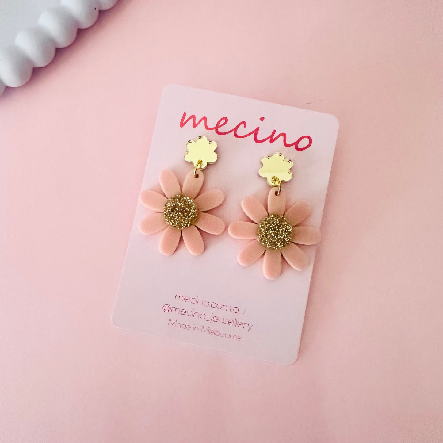 Daisy Drops - Salmon Pink / Gold