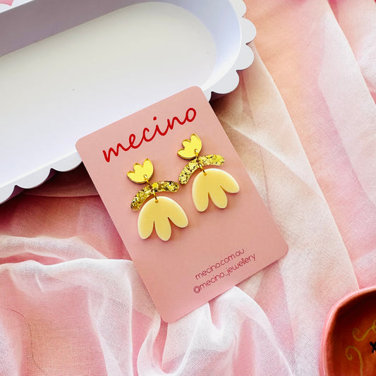 Spring Fling - Cream