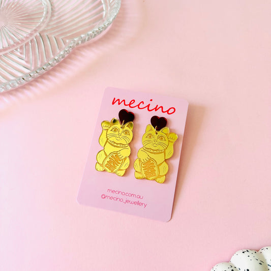 Lucky Cat Love