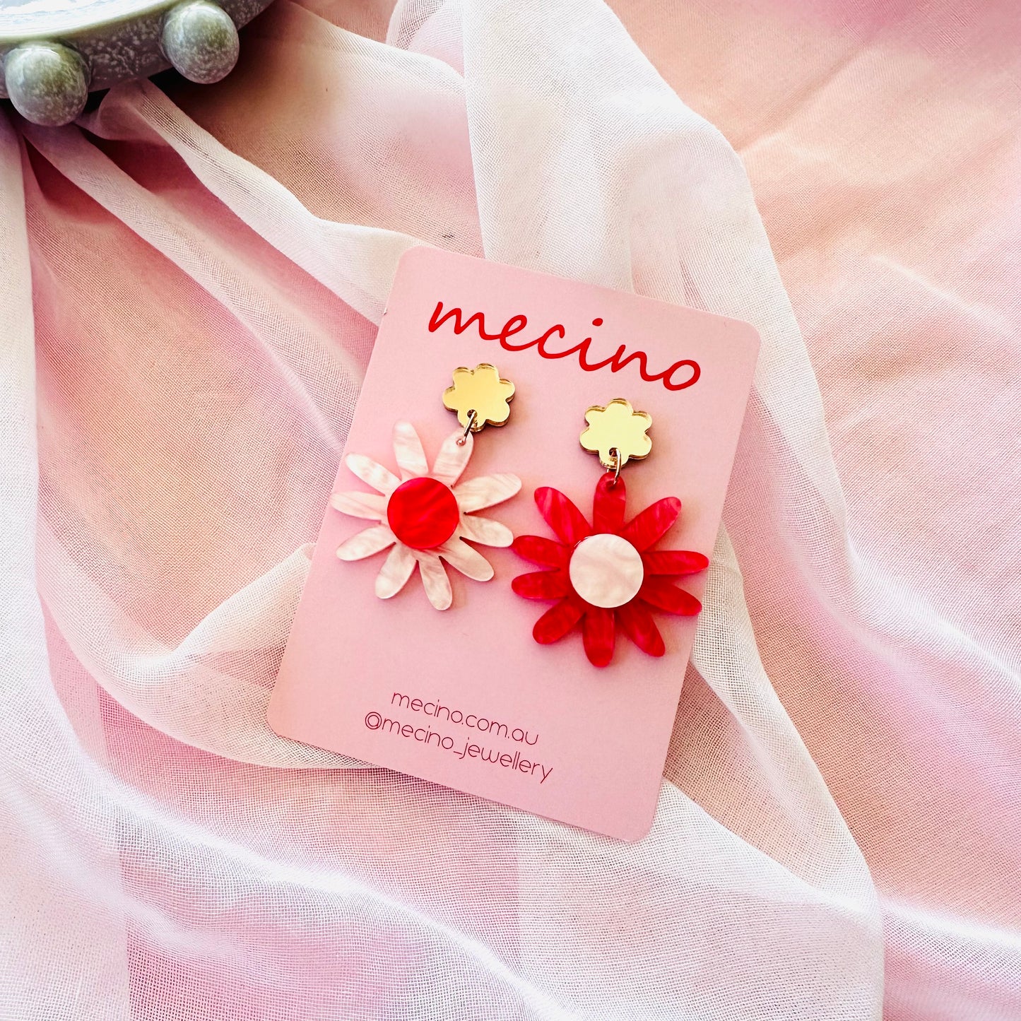 Mismatch Daisy Duo - Studs