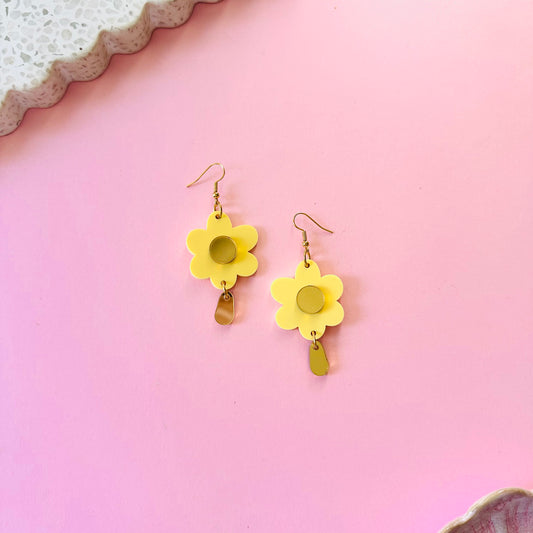 Madeleine Flower Dangles - Yellow